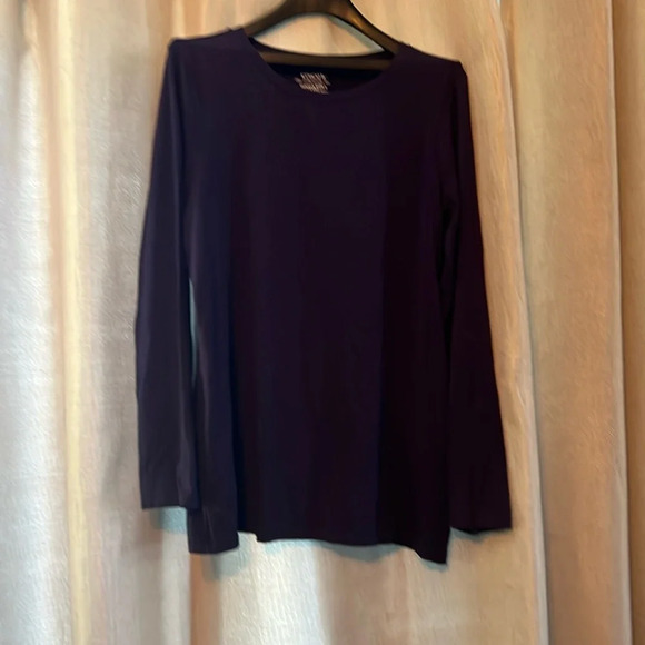 🌺Chicos ultimate tee size 2/women’s 10–14 deep purple excellent condition🌺🌺 - Picture 2 of 3
